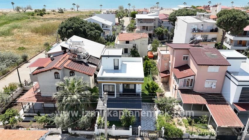 3+1 Bedroom Summerhouse For sale in Payamlı Nbh. Seferihisar Doğanbey - 120 m²
