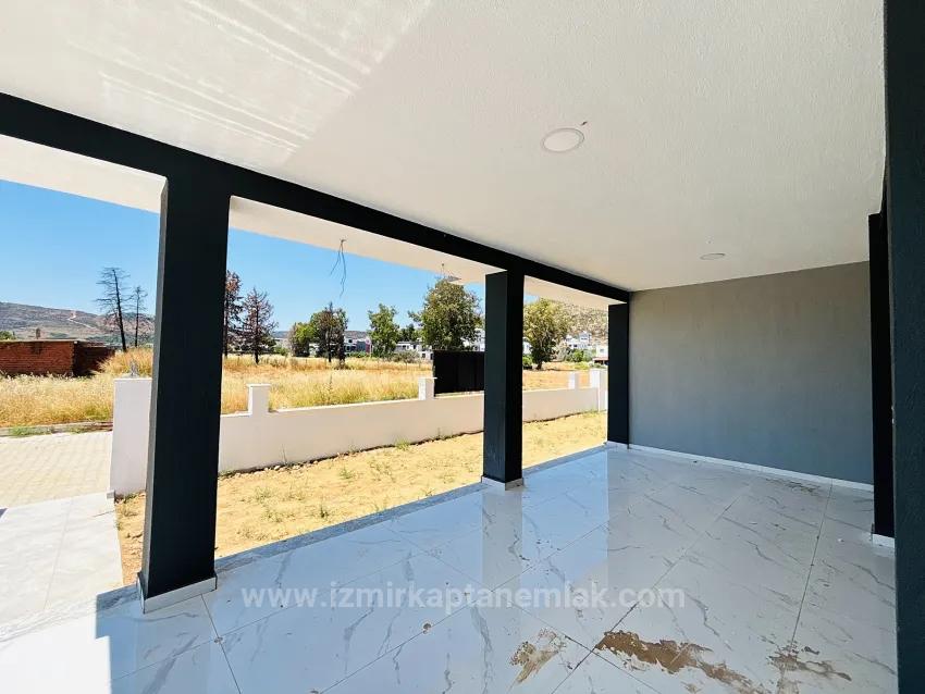İzmir Seferihisar Republic Neighbourhood’s Spacious Garden 3+1 For Sale Semi-Detached Villa