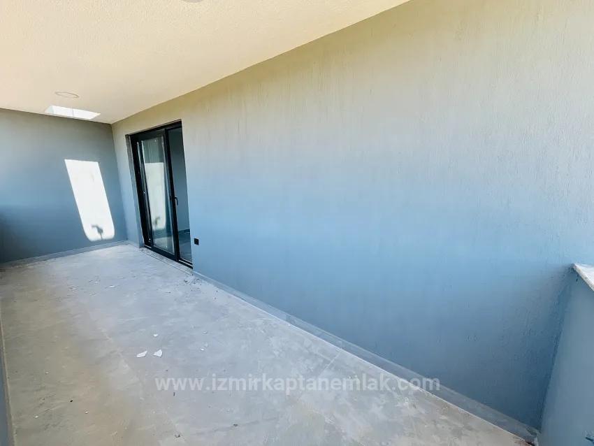 İzmir Seferihisar Republic Neighbourhood’s Spacious Garden 3+1 For Sale Semi-Detached Villa