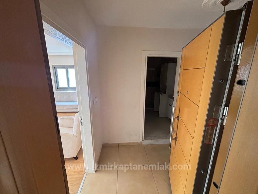 2+1 Middle Floor Flat On The Street In Bengiler, Seferihisar