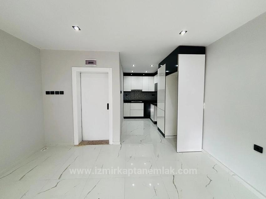 4+1 Detached Triplex Summer Villa On The Sea Side In Bengiler, Seferihisar