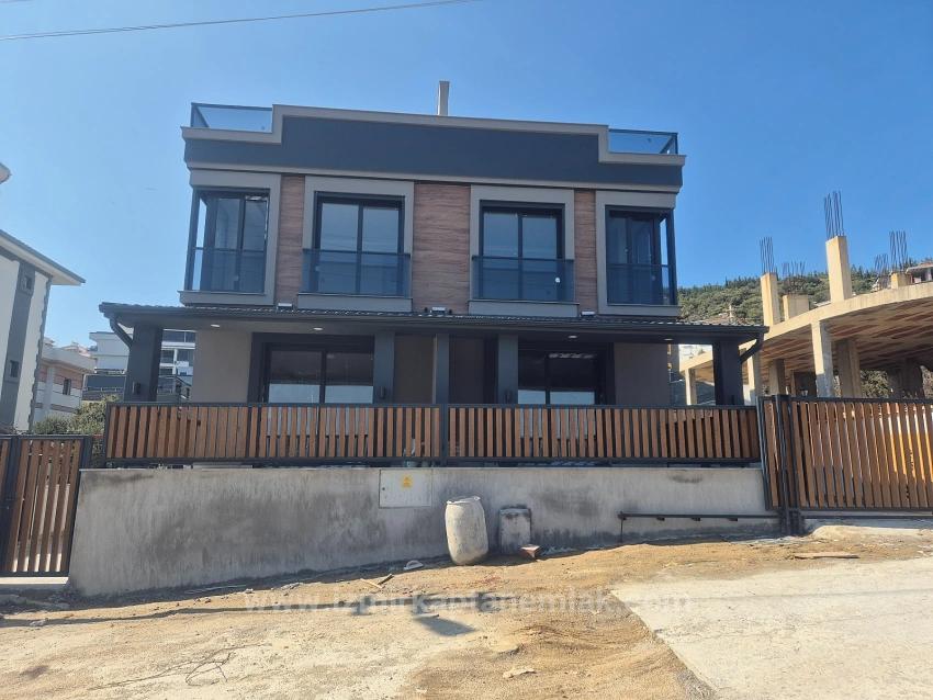 Brand New 2+1 Villa For Sale In Doğanbey With Sea View And Parking