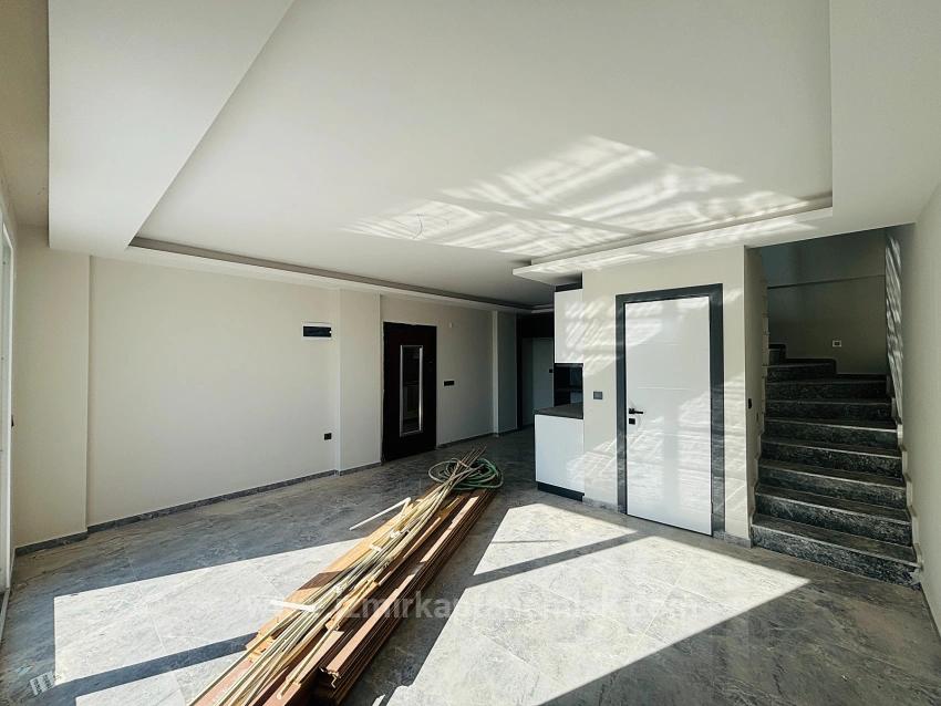 3+1 Villa For Sale With Sea View And Garden In Doğanbey Atatürk Neighborhood