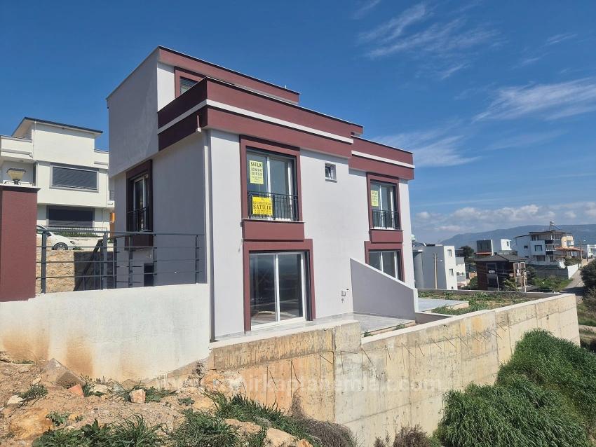 3+1 Villa For Sale With Sea View And Garden In Doğanbey Atatürk Neighborhood
