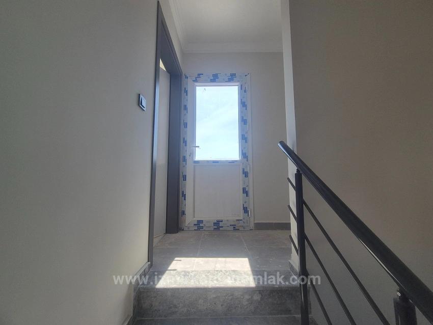 3+1 Villa For Sale With Sea View And Garden In Doğanbey Atatürk Neighborhood