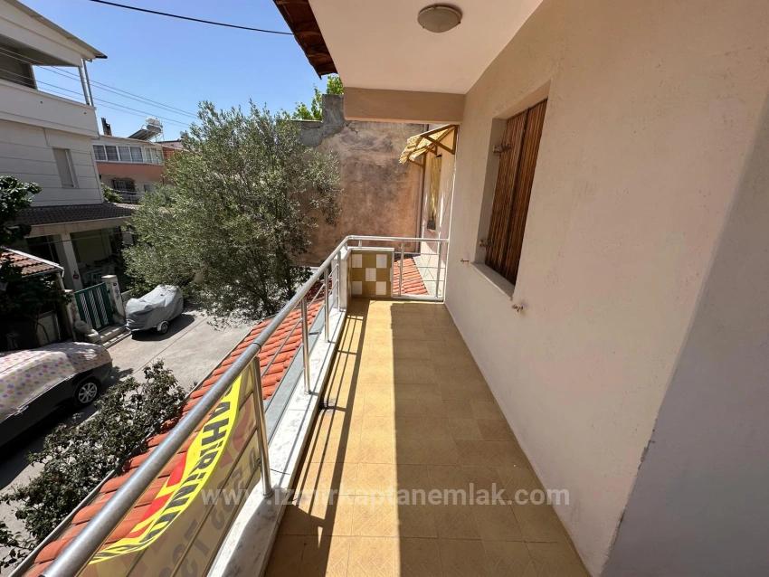 Two 2+1 Seaside Apartments For Sale In Payamlı, Seferihisar, Izmir