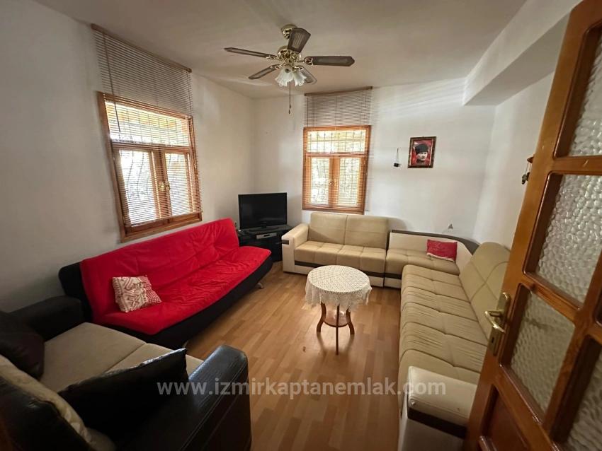 Two 2+1 Seaside Apartments For Sale In Payamlı, Seferihisar, Izmir