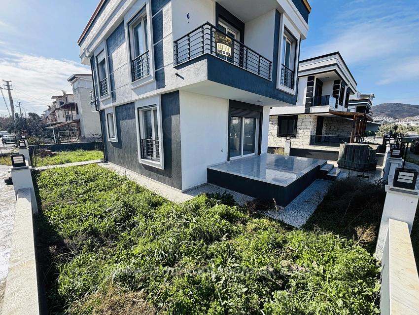 300M2 Independent Detached Brand New 3+1 Villa For Sale In İzmir Seferihisar Doğanbey