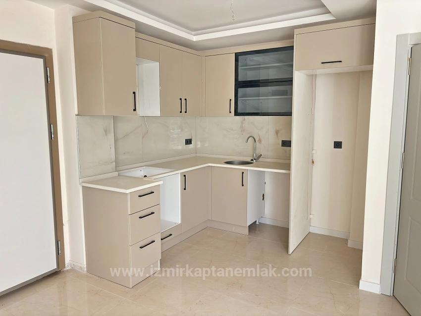 Brand New 2+1 Villa For Sale In A Beautiful Location In Seferihisar Doğanbey Payamlı