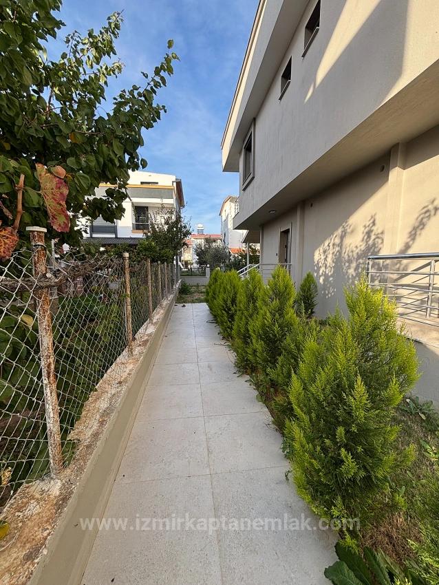 Brand New 2+1 Villa For Sale In A Beautiful Location In Seferihisar Doğanbey Payamlı