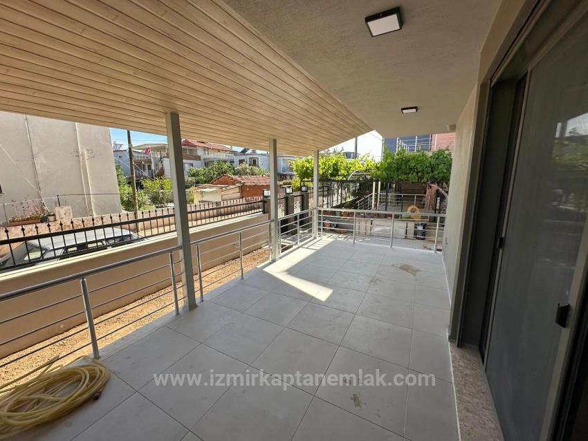 Brand New 2+1 Villa For Sale In A Beautiful Location In Seferihisar Doğanbey Payamlı