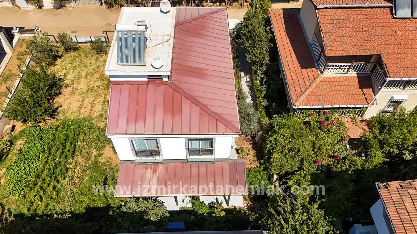 2+1 Bedroom Summerhouse For sale in Payamlı Nbh. Seferihisar Doğanbey - 95 m²