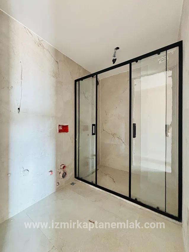 3+2 Bedroom Villa For sale in Turabiye Nbh. Seferihisar - 240 m²