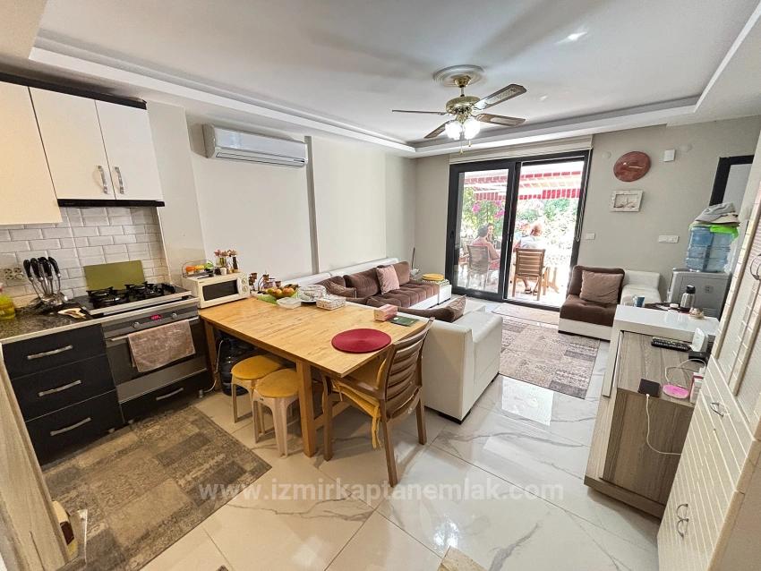 Spacious 3+1 Villa For Sale In Seferihisar Payamlı, 500 M From The Beach