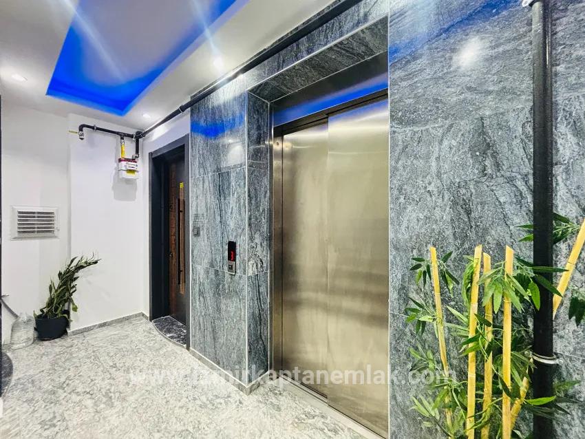2+1 Bedroom Apartment For sale in Turabiye Nbh. Seferihisar - 85 m²