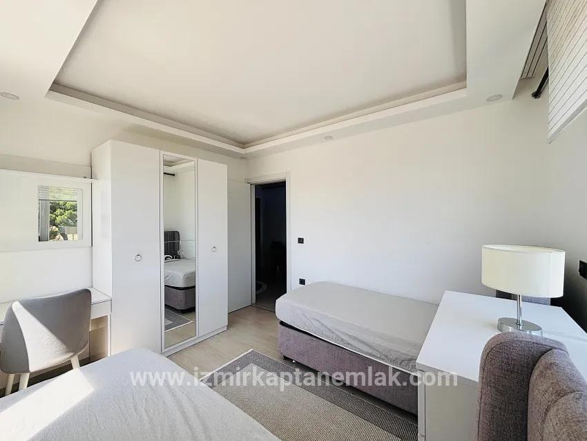 2+1 Bedroom Apartment For sale in Turabiye Nbh. Seferihisar - 85 m²