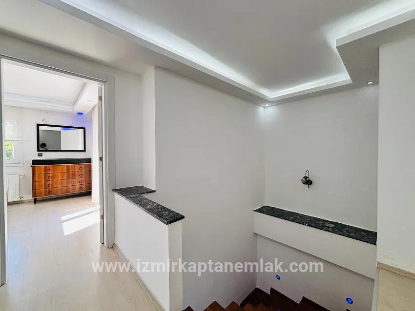 2+1 Bedroom Apartment For sale in Turabiye Nbh. Seferihisar - 85 m²