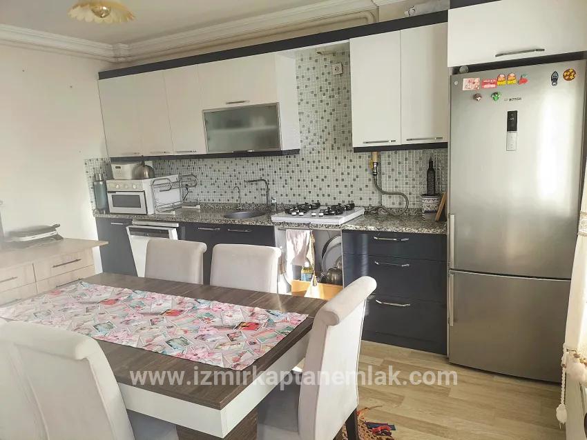 3+1 Bedroom Apartment For sale in Camikebir Nbh. Seferihisar - 130 m²