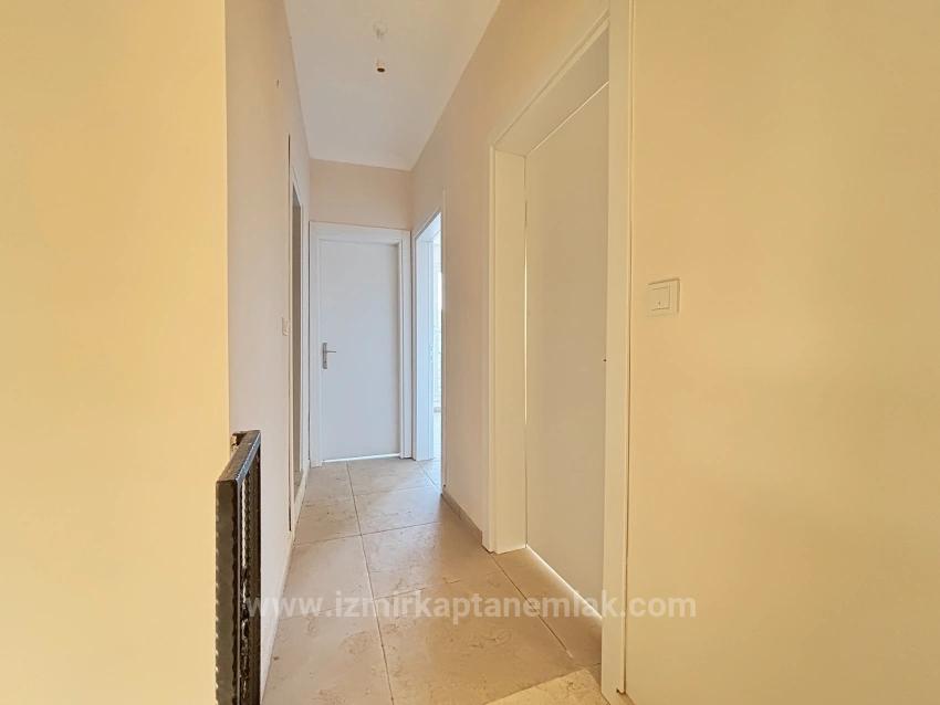 Brand New 3+1 Villa For Sale With A Large Garden In Seferihisar Payamlı Village