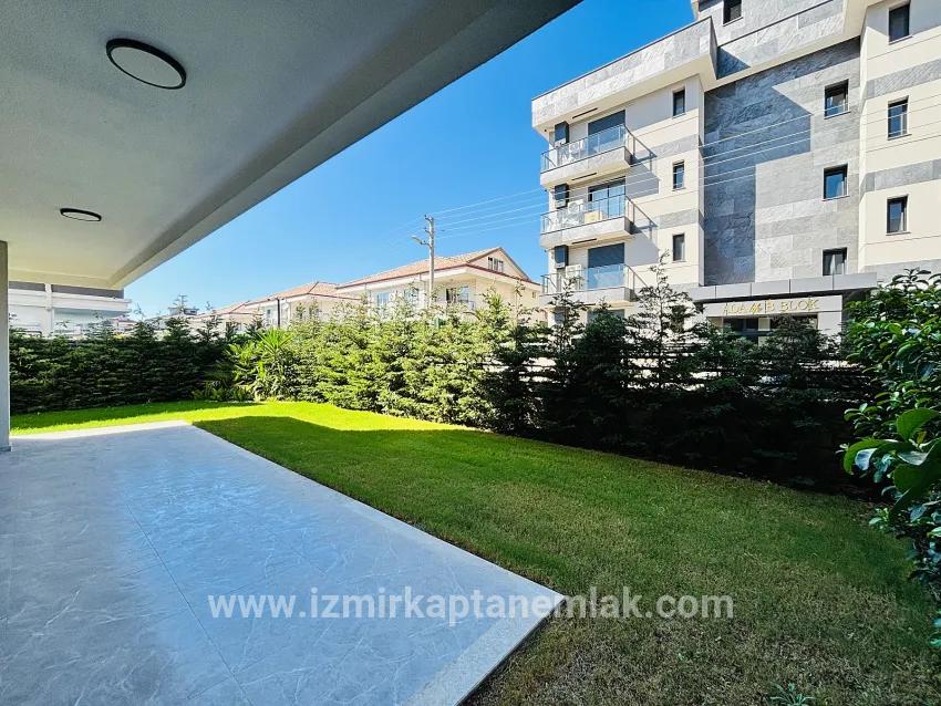 2+1 Bedroom Apartment For sale in Necat Hepkon Nbh. Seferihisar - 110 m²