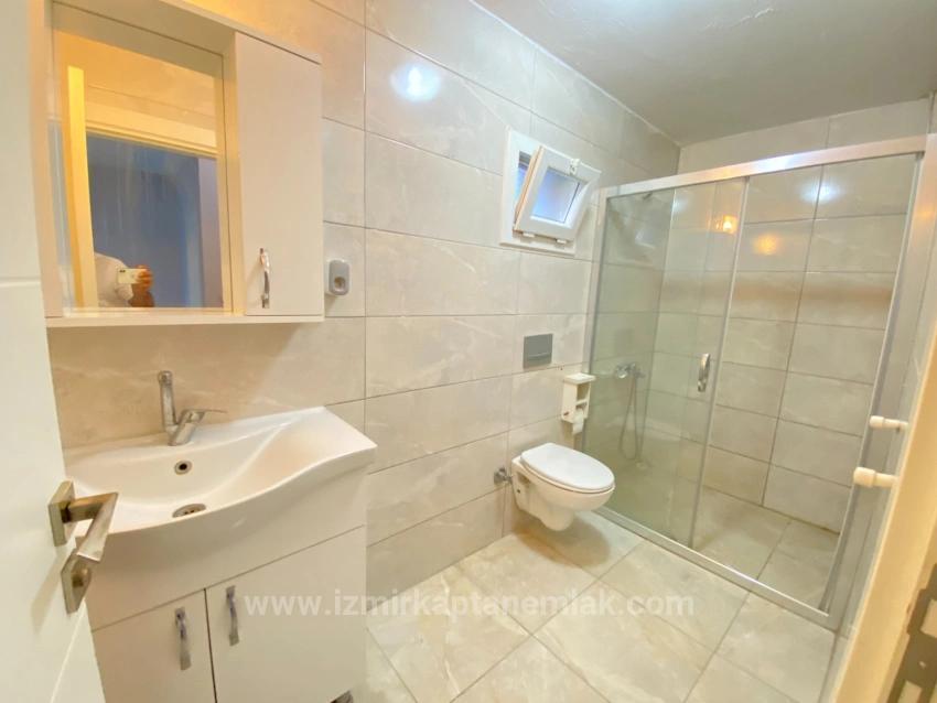 Airy 3+1 Villa With Garden For Sale In Seferihisar Ürkmez