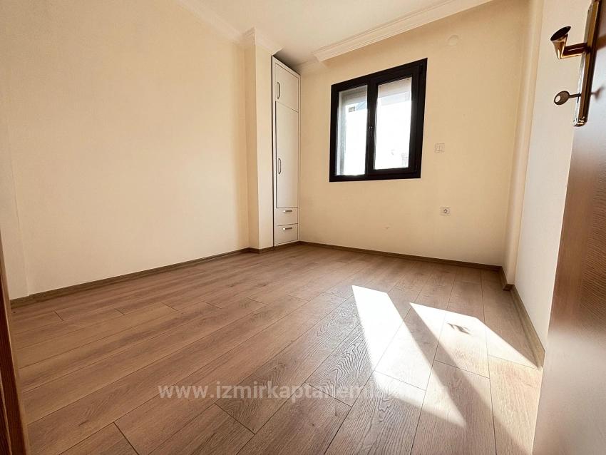 3+1 Villa For Sale With Parking And Garden In Seferihisar Doğanbey, 500 Meters From The Beach