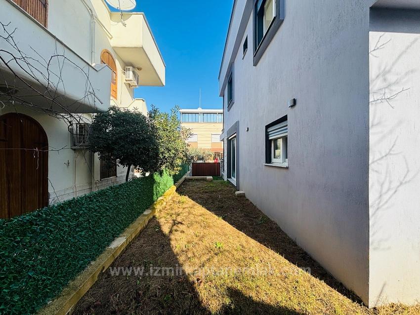 Detached, Spacious 3+1 Villa For Sale In Seferihisar Payamlı Center