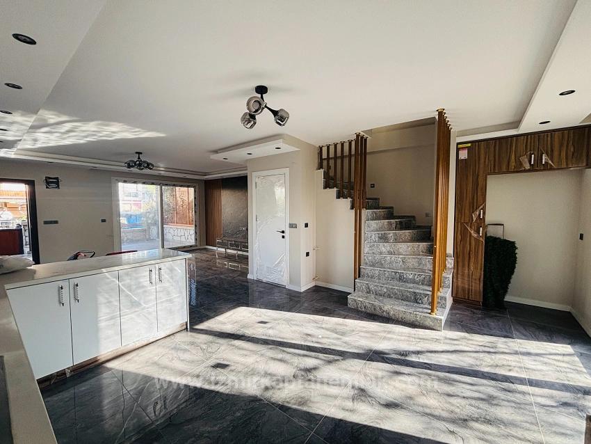 Detached, Spacious 3+1 Villa For Sale In Seferihisar Payamlı Center