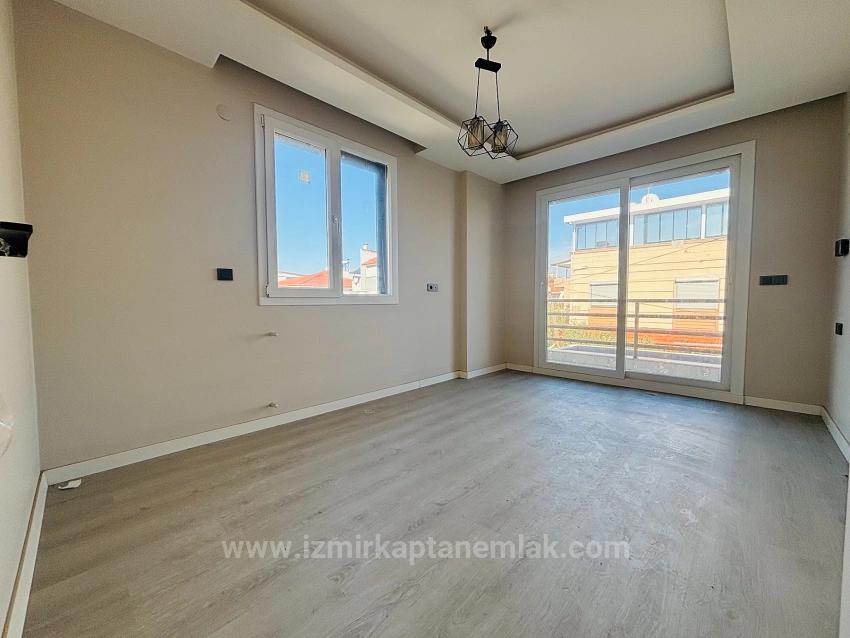 Detached, Spacious 3+1 Villa For Sale In Seferihisar Payamlı Center