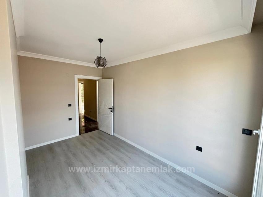 Detached, Spacious 3+1 Villa For Sale In Seferihisar Payamlı Center