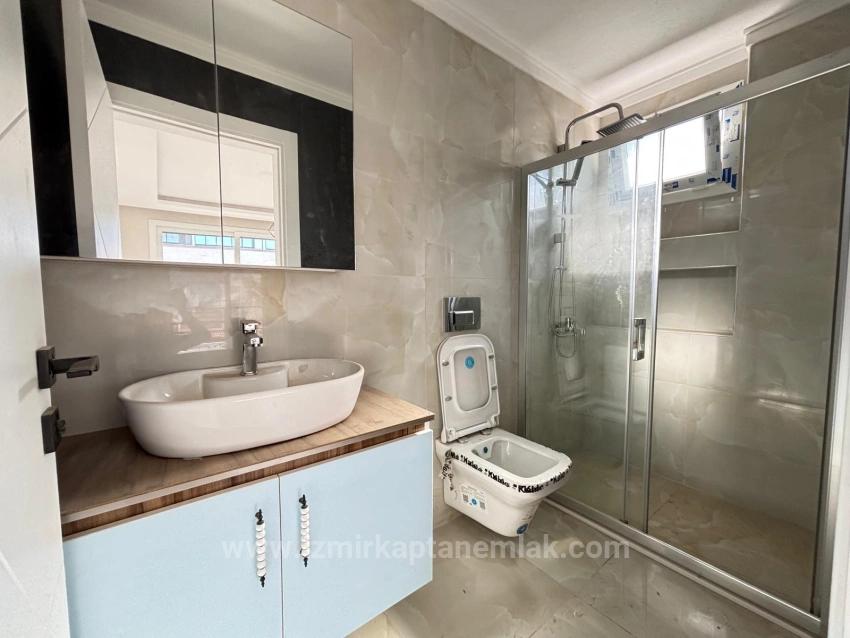 Detached, Spacious 3+1 Villa For Sale In Seferihisar Payamlı Center