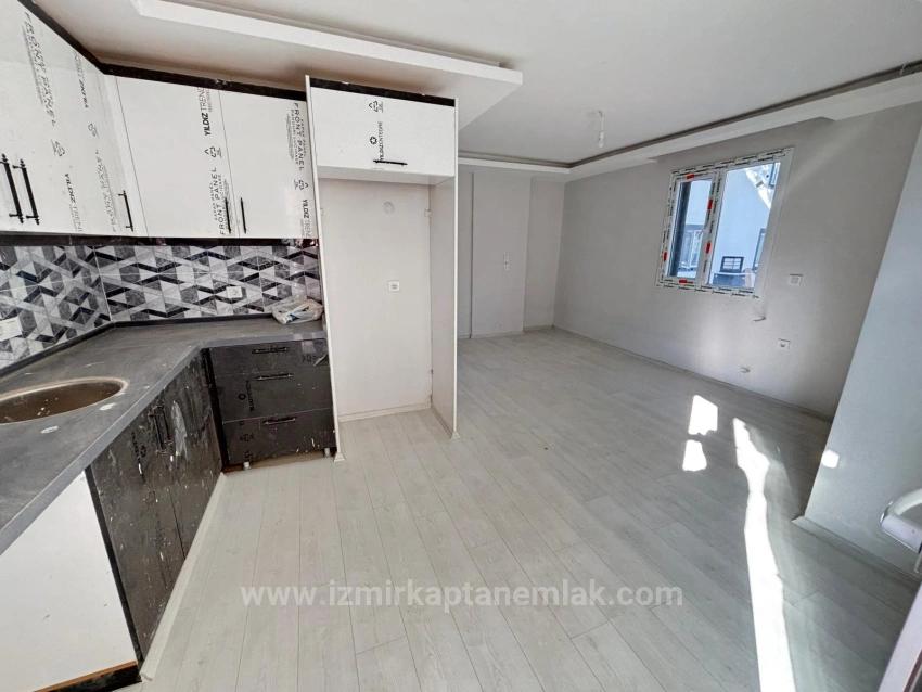 New Construction 2+1 Licensed Villa For Sale With Garden In Seferihisar Payamlı