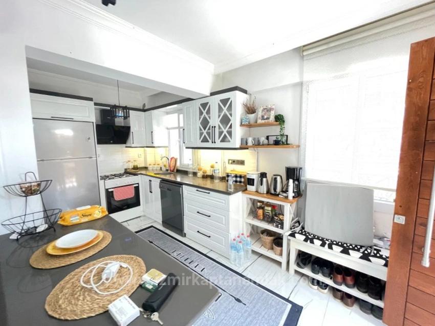 Spacious 3+1 Villa For Sale With Parking And Large Garden In Seferihisar Doğanbey