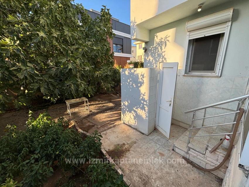 4+1 Villa For Sale In Seferihisar Ürkmez, 100M From The Beach