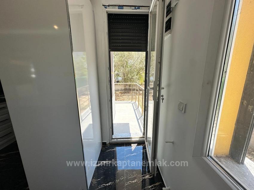 Spacious 3+1 Villa For Sale With A Large Garden In Seferihisar Cumhuriyet Neighborhood