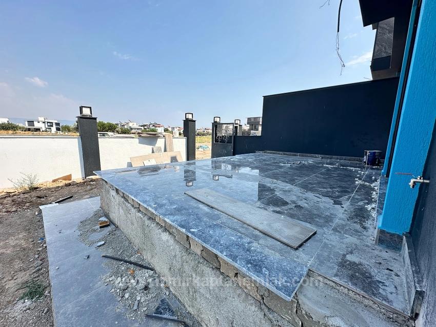 Brand New 2+1 Villa For Sale With Large Garden In Seferihisar Cumhuriyet