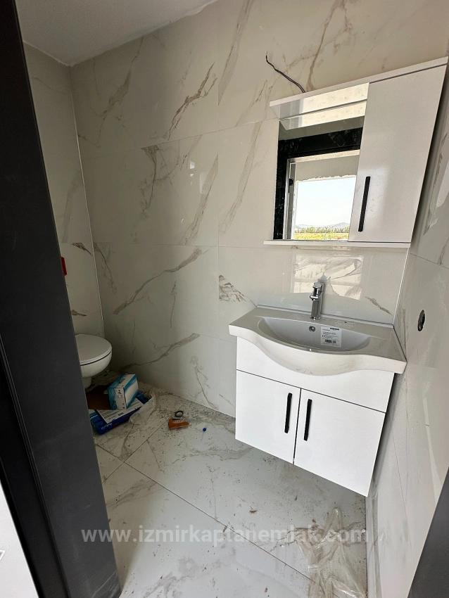 Brand New 2+1 Villa For Sale With Large Garden In Seferihisar Cumhuriyet