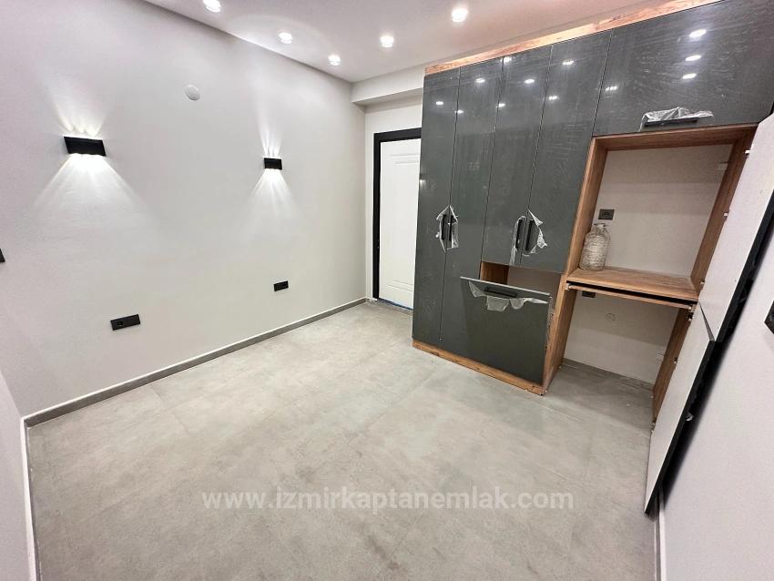 Independent, Quality New 4+1 Villa For Sale Within 287M2 In Seferihisar Doğanbey