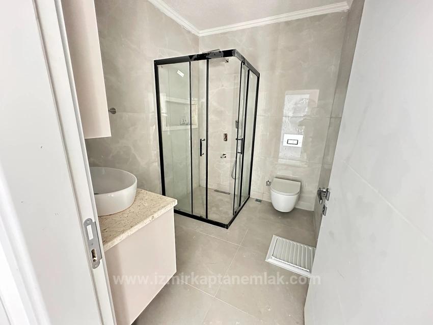 Large Brand New 5+1 Villa For Sale In Seferihisar Doğanbey Center