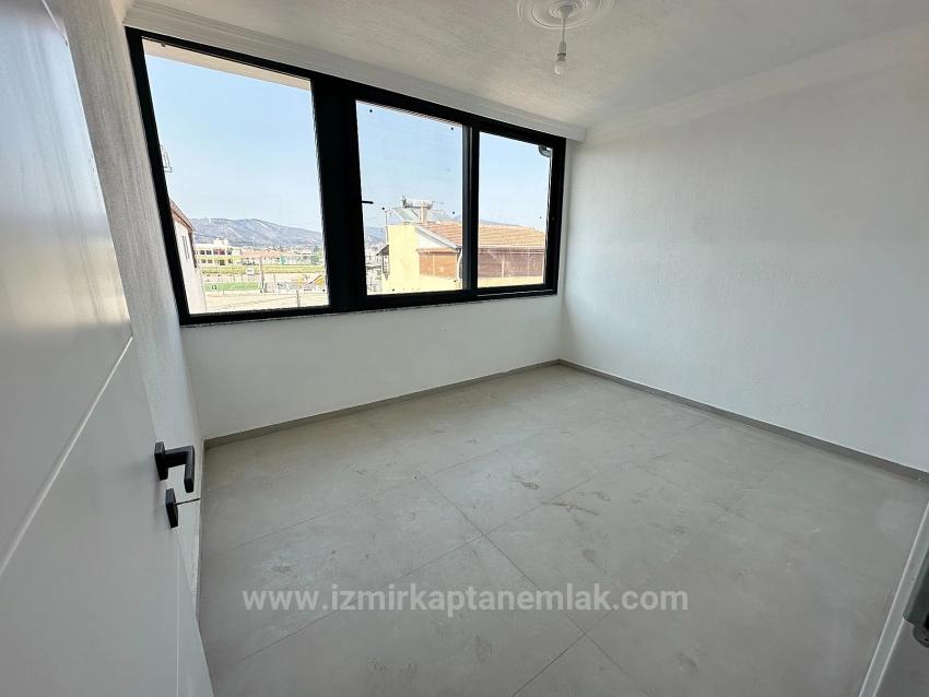 Large Brand New 5+1 Villa For Sale In Seferihisar Doğanbey Center