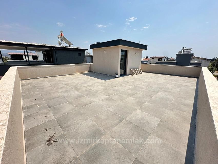 300M2 Gross Large 3+1 Villa With Independent Pool For Sale In Doğanbey