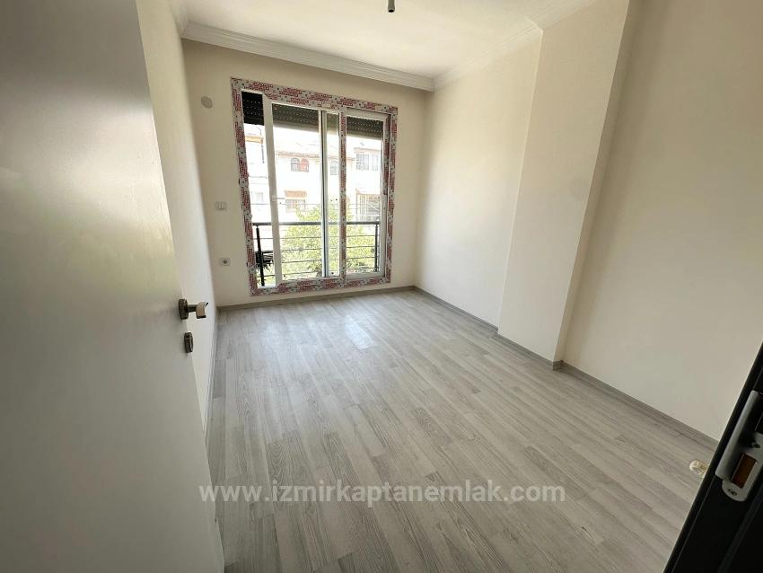 Brand New 3+1 Villa For Sale With Large Garden, 500M From The Beach In Seferihisar Doğanbey