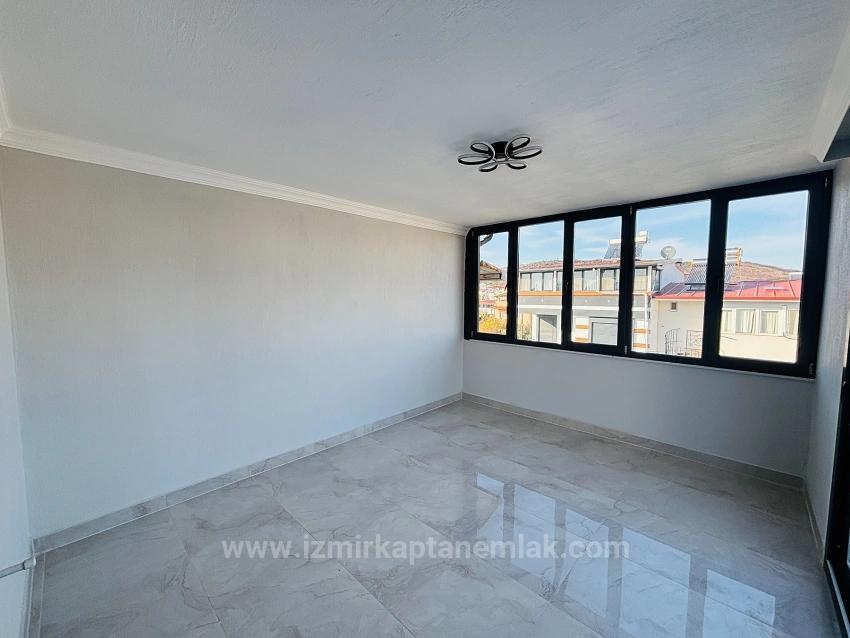 210M2 Independent Luxury Garden 3+1 Villa For Sale In Seferihisar Doğanbey