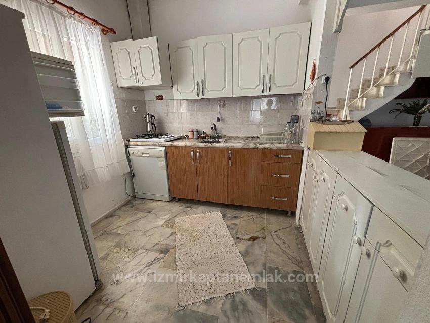 3+1 Villa For Rent With Garden, 50 Meters From The Beach In Seferihisar Doğanbey