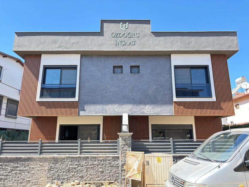 2+1 Villa For Sale In Menderes Özdere, 100 Meters From The Beach, With A Large Garden