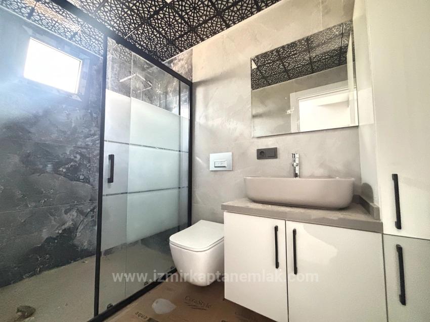 3+1 Detached Villa For Sale In İzmir Seferihisar Ürkmez, 1100 Meters From The Sea