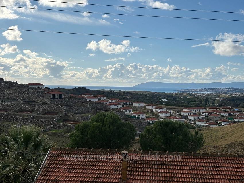 2+1 Detached Triplex Villa With Sea View In Tepecik Neighborhood, Seferihisar, Izmir