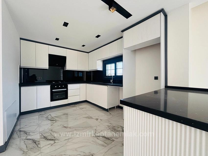 Single Detached Duplex Villa With Pool In Düzce Neighborhood, Seferihisar, İzmir