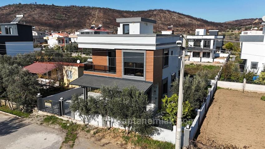 3+1 Detached Duplex Villa With En-Suite Bathroom In Payamlı Neighborhood, Seferihisar, Izmir
