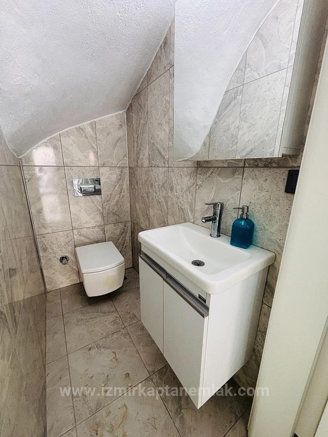 Spacious 3+1 Villa For Sale In Seferihisar Doğanbey Payamlı